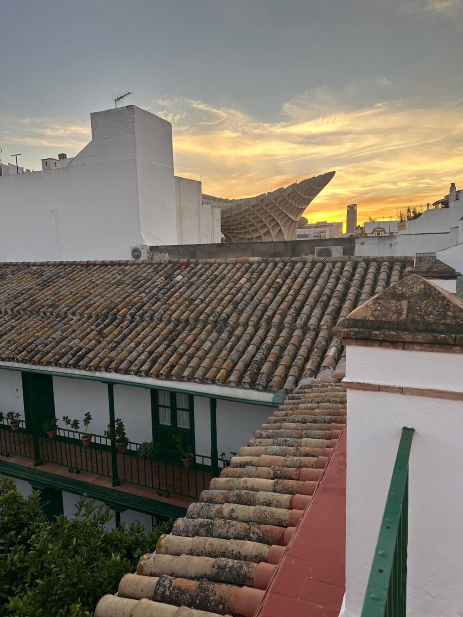 Casa Duque Compartida Familiar 1-Habitacion Con Bano Propio Sevilha Exterior foto